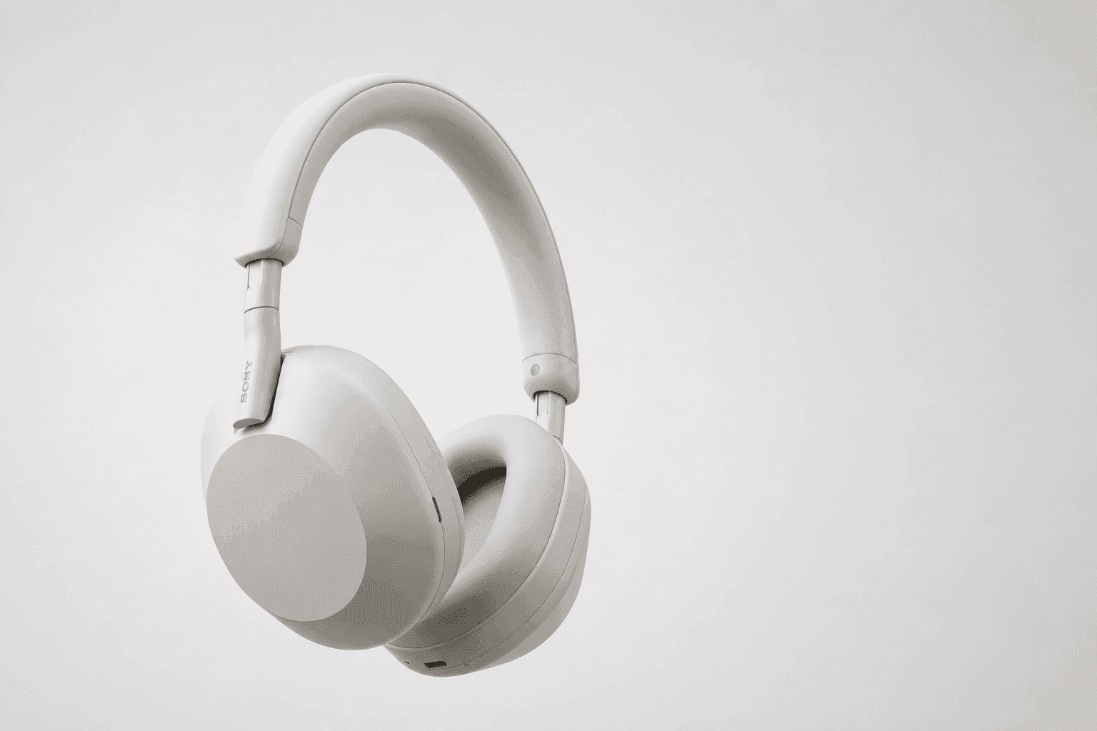 Sony WH-1000XM5 Review: Noise Cancellation, Sound, and Comfort